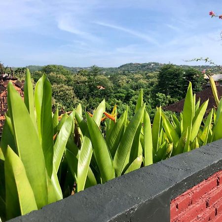 The Hidden Escapes Bingin- Sunset Rooftop Wood House With Ocean View & Private Kitchen Uluwatu Zewnętrze zdjęcie