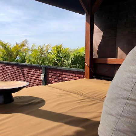The Hidden Escapes Bingin- Sunset Rooftop Wood House With Ocean View & Private Kitchen Uluwatu Zewnętrze zdjęcie