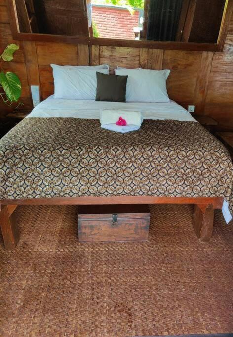 The Hidden Escapes Bingin- Sunset Rooftop Wood House With Ocean View & Private Kitchen Uluwatu Zewnętrze zdjęcie