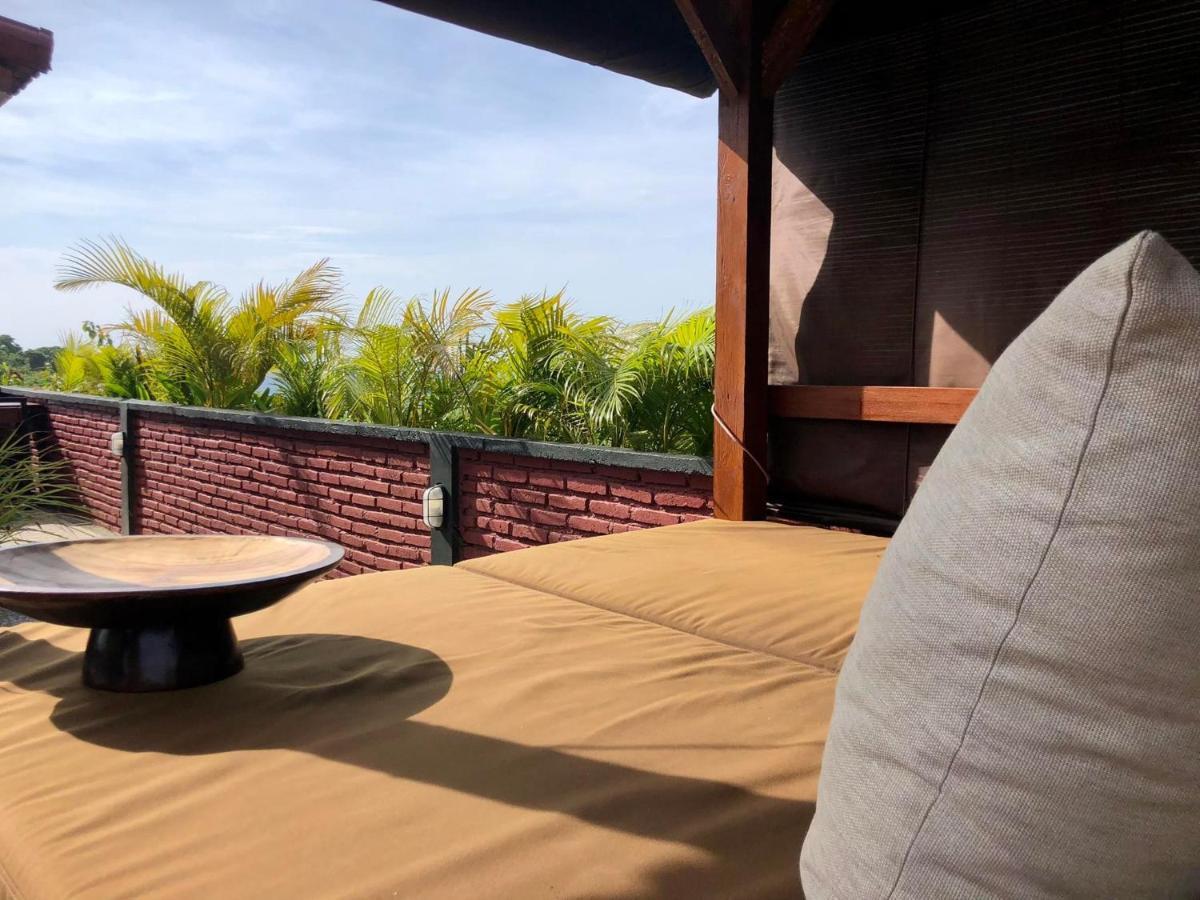 The Hidden Escapes Bingin- Sunset Rooftop Wood House With Ocean View & Private Kitchen Uluwatu Zewnętrze zdjęcie